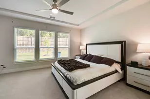 1112 E Hidden Lks Dr, DeSoto, TX 75115 - Photo 23