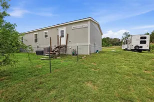 6026 Lake Granbury Trail, Granbury, TX 76048 - Photo 23