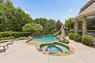 9041 Crockett Drive, Lantana, TX 76226 - Photo 21