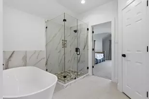6107 Grande Cove Ct, Granbury, TX 76049 - Photo 25