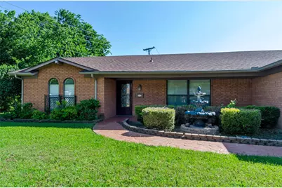 509 NW Mound Street, Burleson, TX 76028 - Photo 3