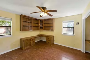509 NW Mound St, Burleson, TX 76028 - Photo 23