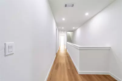 816 Lambert Street, Dallas, TX 75203 - Photo 9