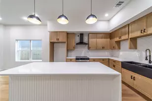 816 Lambert St, Dallas, TX 75203 - Photo 3