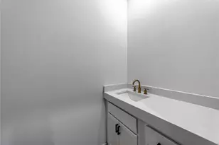 816 Lambert St, Dallas, TX 75203 - Photo 13