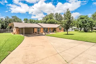 5004 Blackstone Dr, River Oaks, TX 76114 - Photo 39