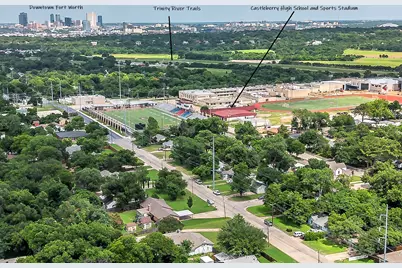 5004 Blackstone Drive, River Oaks, TX 76114 - Photo 13