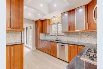 6915 Clearhaven Drive, Dallas, TX 75248 - Photo 9