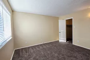 220 Village N Dr, Richardson, TX 75081 - Photo 11