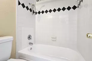 220 Village N Dr, Richardson, TX 75081 - Photo 17