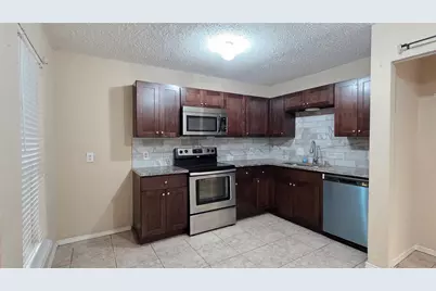 220 Village North Drive, Richardson, TX 75081 - Photo 3