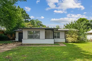 2125 Huntington Dr, Arlington, TX 76010 - Photo 3