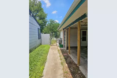 1420 Edney Street, Fort Worth, TX 76115 - Photo 3