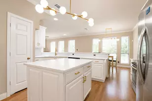 609 Trails End Ct, Hurst, TX 76054 - Photo 11