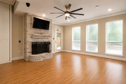 609 Trails End Court, Hurst, TX 76054 - Photo 7