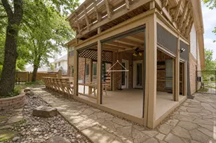 609 Trails End Ct, Hurst, TX 76054 - Photo 37