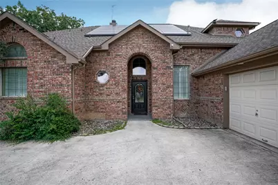 609 Trails End Court, Hurst, TX 76054 - Photo 3