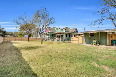 312 W 8th Street, Ferris, TX 75125 - Photo 5