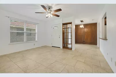 2416-2418 Bolivar Street, Denton, TX 76201 - Photo 3