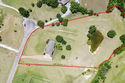 117 Galvan Lane, Van Alstyne, TX 75495 - Photo 3