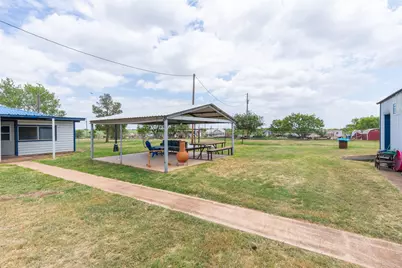 8867 Spinks Road, Abilene, TX 79603 - Photo 29