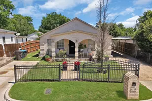 1717 E Harvey Ave, Fort Worth, TX 76104 - Photo 3