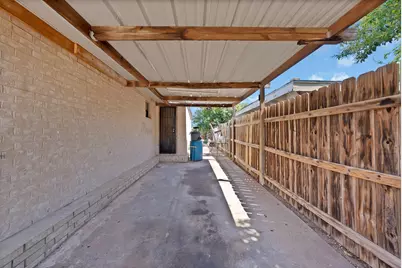 1717 E Harvey Avenue, Fort Worth, TX 76104 - Photo 23