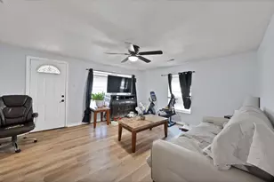 1717 E Harvey Ave, Fort Worth, TX 76104 - Photo 9