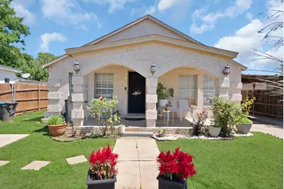 1717 E Harvey Avenue, Fort Worth, TX 76104 - Photo 1