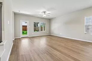 1310 Bridgestone Dr, Princeton, TX 75071 - Photo 9