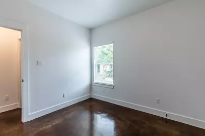 602 Washington Street, McGregor, TX 76657 - Photo 9