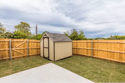 602 Washington Street, McGregor, TX 76657 - Photo 15