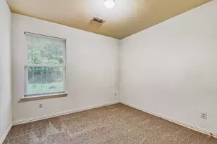 1881 Glenda Ct, Pelican Bay, TX 76020 - Photo 7