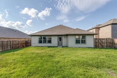 553 Meadow Run Drive, Van Alstyne, TX 75495 - Photo 23