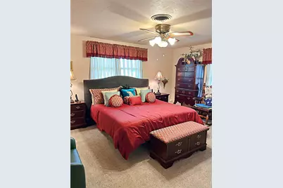 105 Lindenwood Drive, Lancaster, TX 75134 - Photo 5