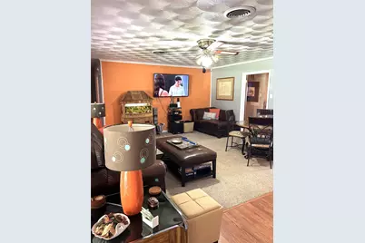 105 Lindenwood Drive, Lancaster, TX 75134 - Photo 9