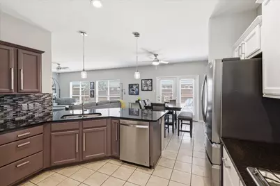 851 Branch Crossing, Lantana, TX 76226 - Photo 11