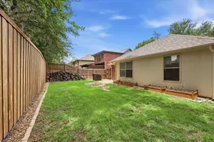 1424 Ridgecreek Dr, Lewisville, TX 75067 - Photo 23