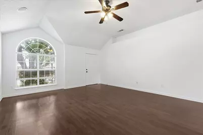 1424 Ridgecreek Drive, Lewisville, TX 75067 - Photo 5