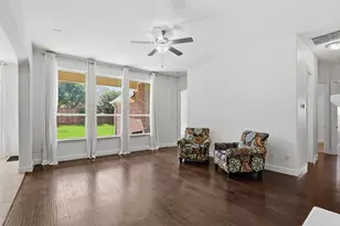1383 Sandhurst Dr, Roanoke, TX 76262 - Photo 5