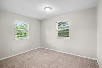 809 E Bovell Street, Crowley, TX 76036 - Photo 11