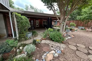 3417 Nottingham Dr, Denton, TX 76209 - Photo 3