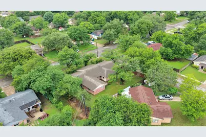 415 E Mona Avenue, Duncanville, TX 75137 - Photo 25