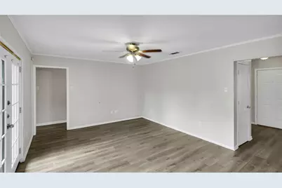 415 E Mona Avenue, Duncanville, TX 75137 - Photo 9