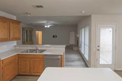 1807 Bertram Drive, Mansfield, TX 76063 - Photo 9