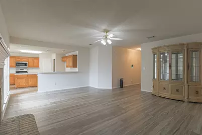 1807 Bertram Drive, Mansfield, TX 76063 - Photo 5