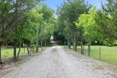 303 Celtic Road, Howe, TX 75459 - Photo 35