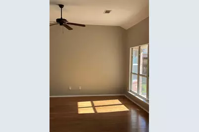 5721 Bandera Drive, The Colony, TX 75056 - Photo 11