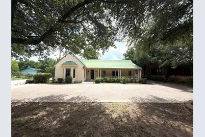 900 S Seaman Street, Eastland, TX 76448 - Photo 3