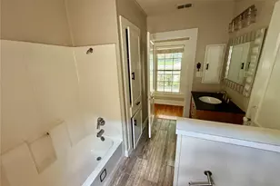 900 S Seaman St, Eastland, TX 76448 - Photo 15